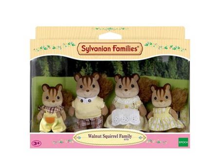 Epoch - Sylvanian Famiglia Scoiattolo Nocciola on Sale